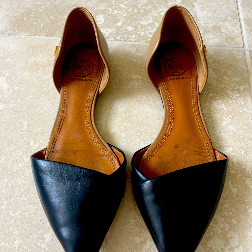 Gently worn Tory Burch shoes.